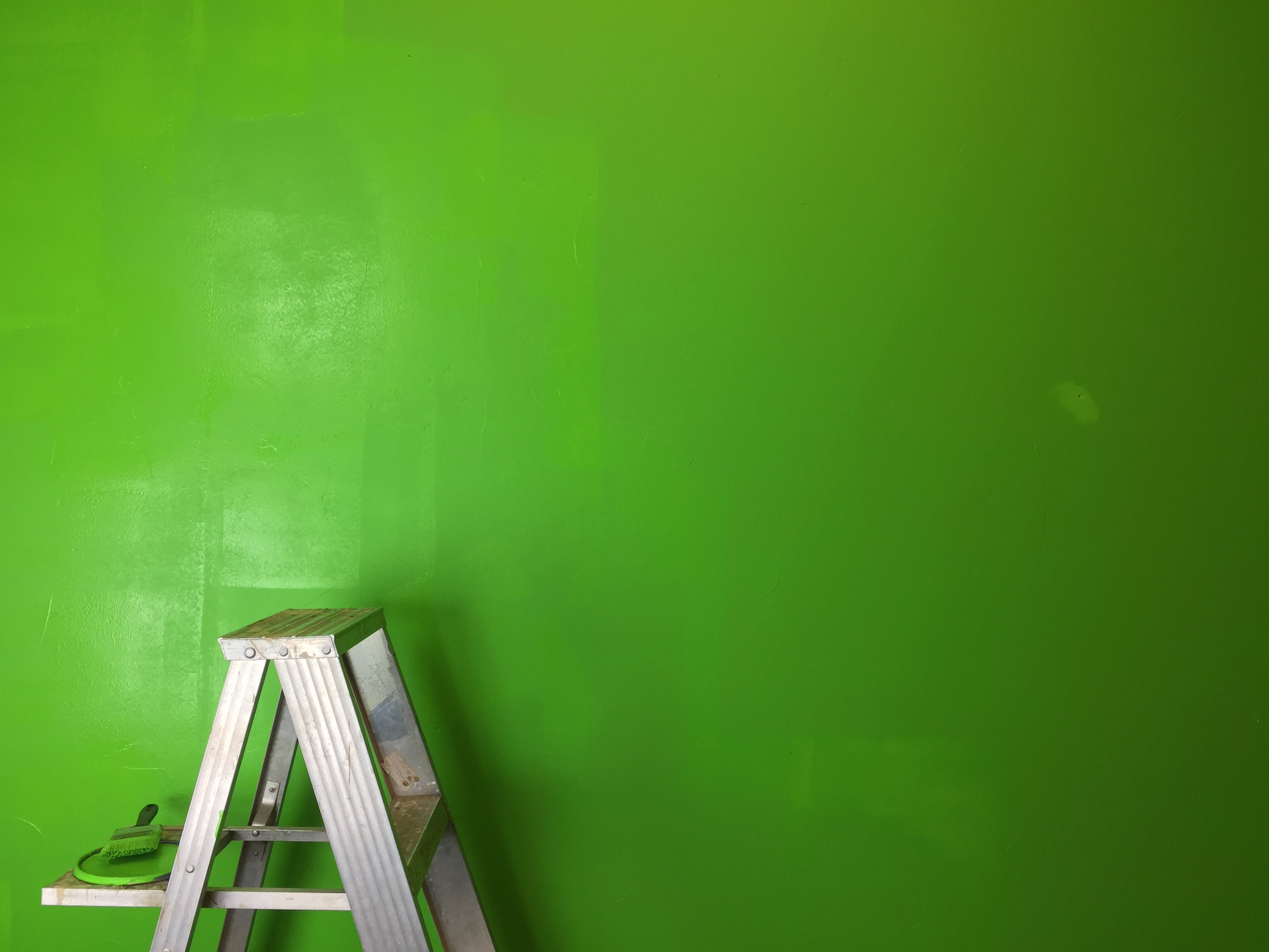Greenscreen painted wall
